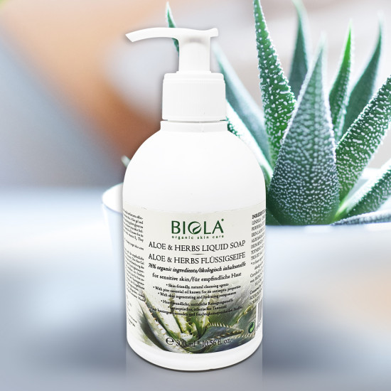 Aloe & Herbs Liquid Soap  (76,4 % organic) - 300 ml